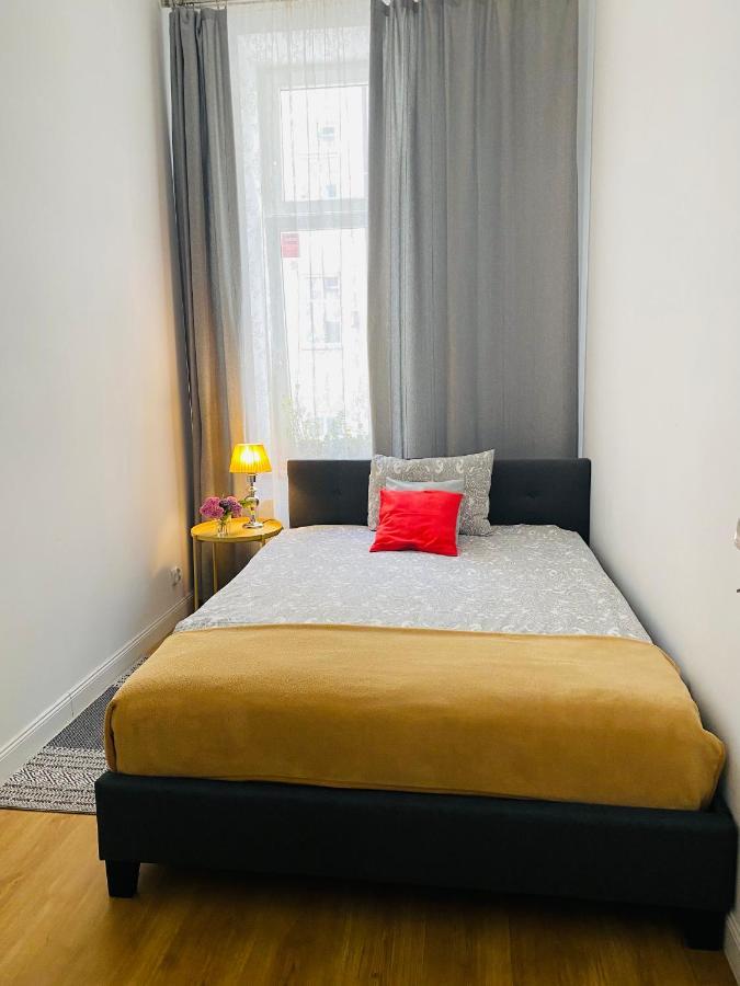 Apartament Centrum بوزنان المظهر الخارجي الصورة